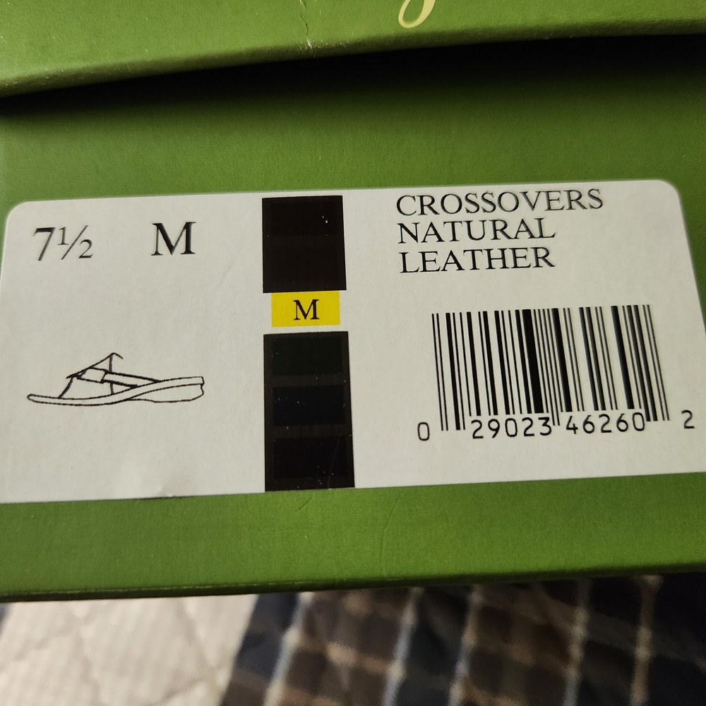 Easy Spirit White ⁹Sandals - Picture 5 of 5